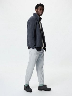 UNIQLO – ультракомфортные джоггеры для спорта и активной жизни