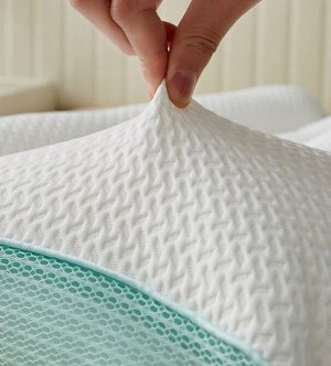 Подушка с 4 зонами отдыха "Comfortable Life 4D" (Япония)