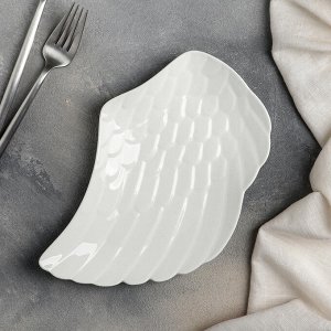 Блюдо «Крыло ангела», 24-16-2,5 см, цвет белый