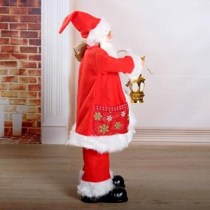 Дед Мороз "Красная шубка со снежинками, в очках, с фонариком" двигается с подсветкой, 70 см