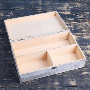 Подарочный ящик 34*21.5*10.5 см деревянный 3 отдела, с закрывающейся крышкой, состаренный