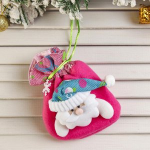 Мягкая подвеска "Мешочек для подарков - Дед Мороз" 15*16 см розовый