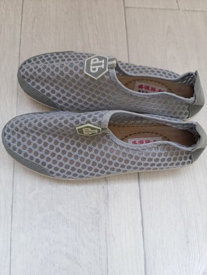 Кроссовки женские летние 37р