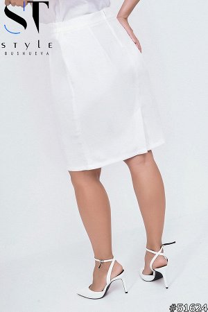 Юбка 51624 Универсальная базовая юбка – необходимый предмет одежды женского гардероба. Модель миди длины с зауженным низом идеально рисует плавные линии фигуры. Утяжка из резинки по бокам на поясе и м