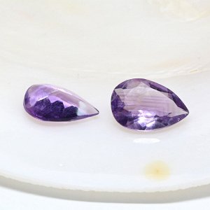 Кабошон аметист капля 8*12мм в ювелирной огранке, 2,05ct