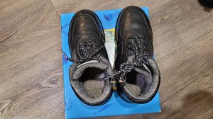 Продам демисезонные ботинки фирмы Котофей