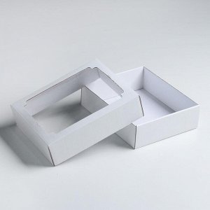 Коробка сборная без печати крышка-дно белая с окном 18 х 15 х 5 см