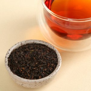 Чай подарочный чёрный в консервной банке «Любимой бабуле», вкус: клубника, 50 г.