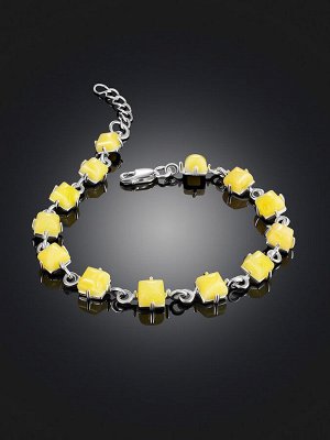 Нежный браслет со светло-медовым янтарём «Вега»