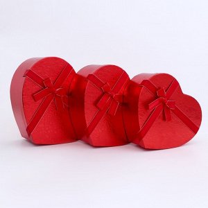 Набор коробок 3 в 1 сердца 31 x 27 x 13.3; 28 x 25 x 11.7; 26x23x10.3 см