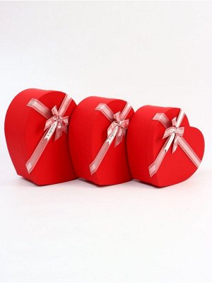 Набор подарочных коробок сердце 3 в 1, красный матовый, 31x27x13.3; 28x25x11.7; 26x23x10.3 см