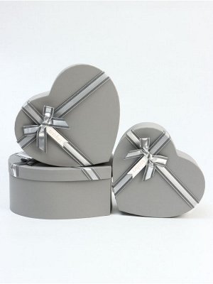Набор подарочных коробок сердце 3 в 1, серый матовый, 31x27x13.3; 28x25x11.7; 26x23x10.3 см