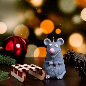 Свеча декоративная "Мышка на санках", 12-11-5,5 см