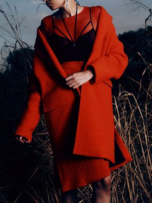 Пальто- intense orange