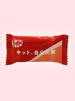 Японский Kit Kat Mini двойной вкус-классический и клубничный по штучно 11.6 гр Японские сладости