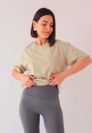 Футболка бежевая