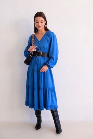 Платье с многоярусной юбкой
