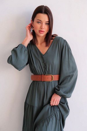Платье с многоярусной юбкой