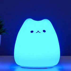 Фигурка светящаяся RISALUX «Антистресс мякиш котёнок», LED-ночник, RGB, от батареек 3ААА, 9.5x9.5x10.5 см