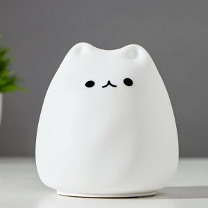 Фигурка светящаяся RISALUX «Антистресс мякиш котёнок», LED-ночник, RGB, от батареек 3ААА, 9.5x9.5x10.5 см
