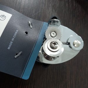 Нож консервный из нержавеющей стали с пластиковой ручкой LUNA