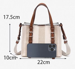 Сумка Сумка бренда &quot; ZARA &quot;- это всегда отменный стиль и высокое качество.Комплектуется 2-мя длинными ремнями: узким кожаным и широким тканевым.
Материал : экокожа + спец.сумочный водонепрон