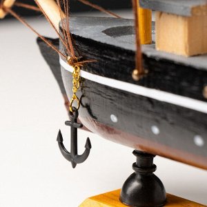 Сувенирная модель корабля «Ардова»