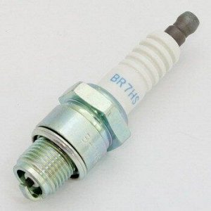 Свеча зажигания NGK Standard с никелевым электродом, арт. BR7HS