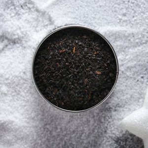 Набор «Зима для горячего чая и сладких моментов»: чай чёрный 50 г, шоколад молочный 85 г