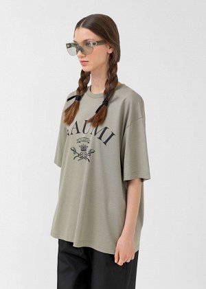 Футболка Naum*i ПРОДАМ СО СКИДКОЙ