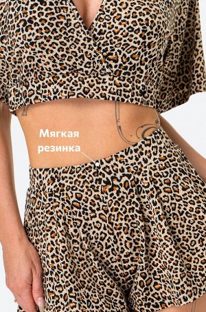Женская пижама с шортами и топом из вискозы