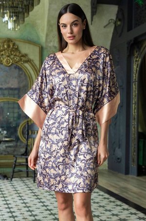 Carol 7384 Короткая туника Mia-Amore свободно силуэта с широким рукавом, которая выполнена из искусственного принтованного шелка с однотонной отделкой и контрастными кантами. В боковых швах туники рас