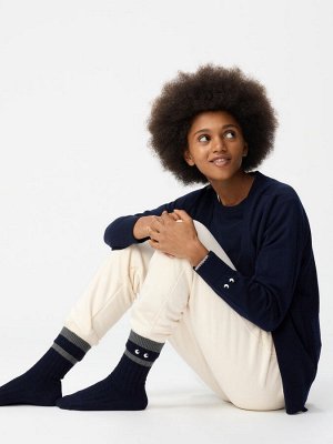 Тёплые женские носки Uniqlo от дизайнера Anya Hindmarch