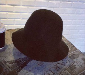 Шляпа Шляпа. Материал: шерсть. Размер: М (56-58см).