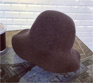 Шляпа Шляпа. Материал: шерсть. Размер: М (56-58см).