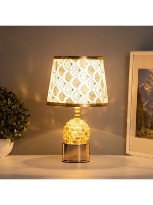 Лампа настольная «Коан» 1x40 Вт Е27+подсветка LED 5 Вт золото 18x18x30 см