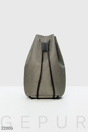 Вместительный серебристый рюкзак