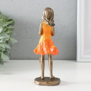 Фигурка полистоун «Малышка в оранжевом платье с котом», бронза, 7.5x6x16 см