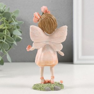 Фигурка полистоун «Девочка-фея с цветочками в волосах», 7.5x5x14.5 см