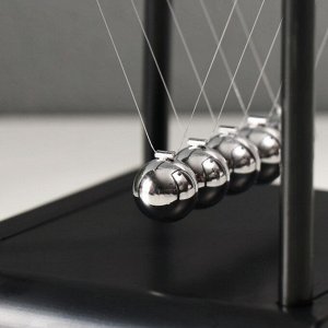 Маятник настольный антистресс «Антистресс», чёрный, 11.4?13.5?13.7 см