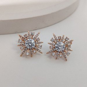 Серьги Вставка: Циркон
Материал изделия: ювелирный сплав
Размер: - 2 см
Вид(модель) сережек: Английский замочек

Красивые серьги  с благородными цирконами изготовлены из специального гипоаллергенног