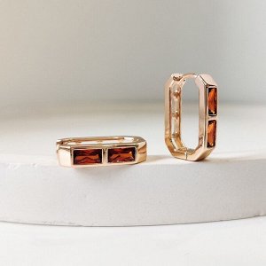 Серьги Вставка: Циркон
Материал изделия: ювелирный сплав
Размер: - 1.5 см
Вид(модель) сережек: Английский замочек

Красивые серьги  с благородными цирконами изготовлены из специального гипоаллергенн