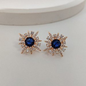 Серьги Вставка: Циркон
Материал изделия: ювелирный сплав
Размер: - 2 см
Вид(модель) сережек: Английский замочек

Красивые серьги  с благородными цирконами изготовлены из специального гипоаллергенног