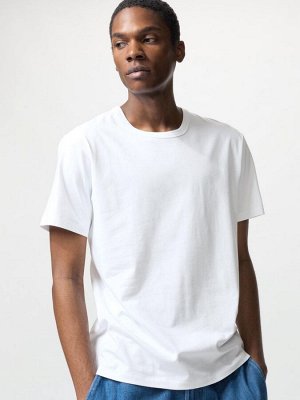 UNIQLO AIRism - базовая хлопковая футболка с круглым вырезом - 00 WHITE