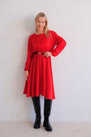 Платье красное