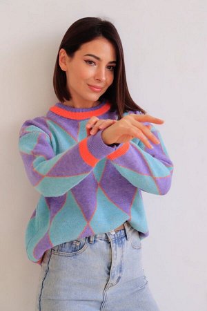 Джемпер с ромбами