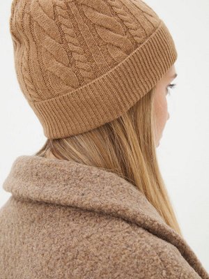Женская шапка Camel hair hat