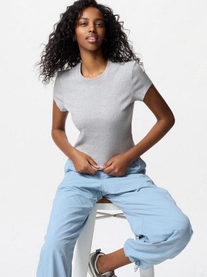 UNIQLO - базовая женская футболка - 03 GRAY
