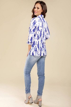 Рубашка Рубашка Teffi style 1426 синий + белый 
Состав ткани: ПЭ-95%; Спандекс-5%; 
Рост: 164 см.

Блузка женская, полуприлегающего силуэта. С застежкой до верху на 7 петель-пуговиц. По переду нагруд