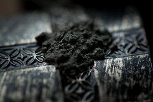 Архитектор Рассыпчатые тени для век Sigil inspired Tammy Tanuka, тон "Архитектор", локация Темный Замок.

 
 
 Техническая информация:
 
 Цвет: более коричневый, чем "Сдержавшая Клятву Верности". 